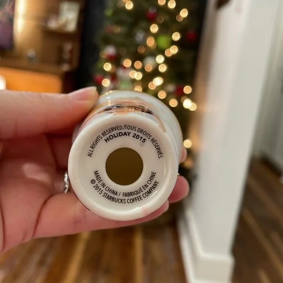 Starbucks 2015 Holiday Ornament - Picture 3 of 4